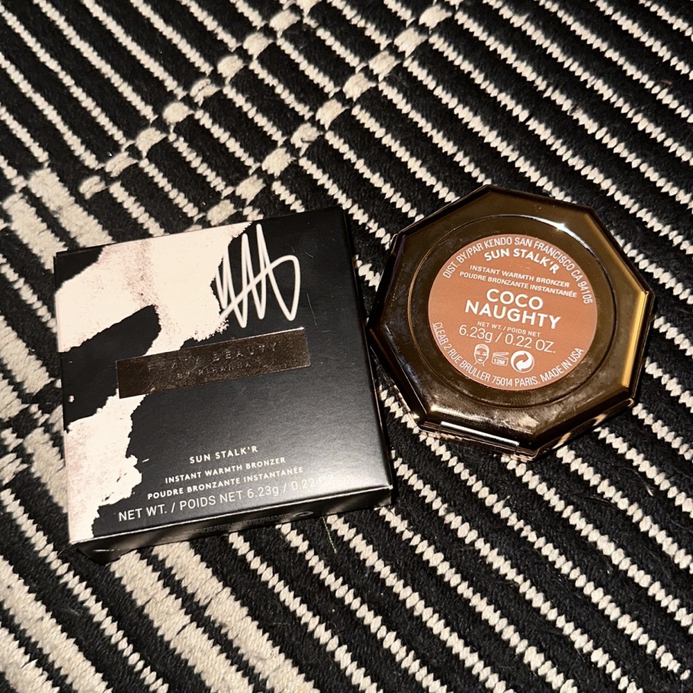 Fenty Beauty | Sun Stalk'R Instant Warmth Bronzer (Coco Naughty) - Picture 2 of 3